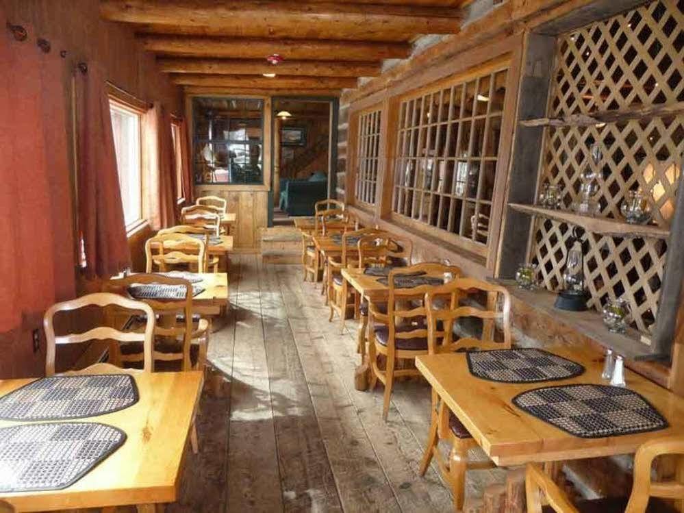 The Twin Lakes Inn Экстерьер фото